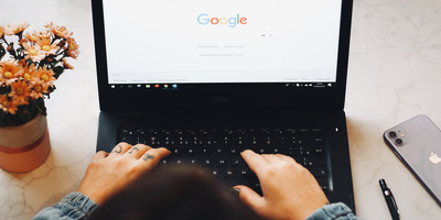 Printwerbung im Onlineshop: Online und Offline zusammen nutzen